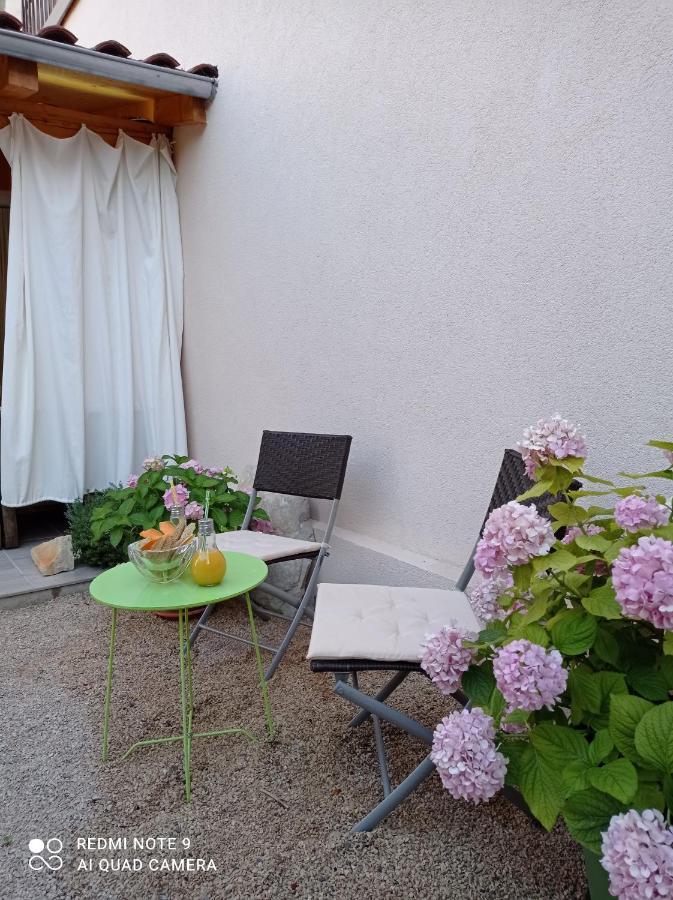 Kuca Za Odmor Eni **** Villa Šibenik Екстериор снимка